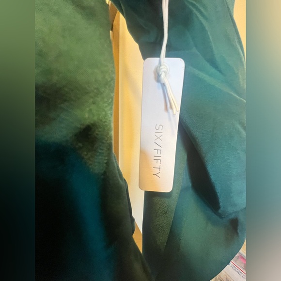 NWT Emerald green/Jewel tone long sleeve top - small - Picture 6 of 6